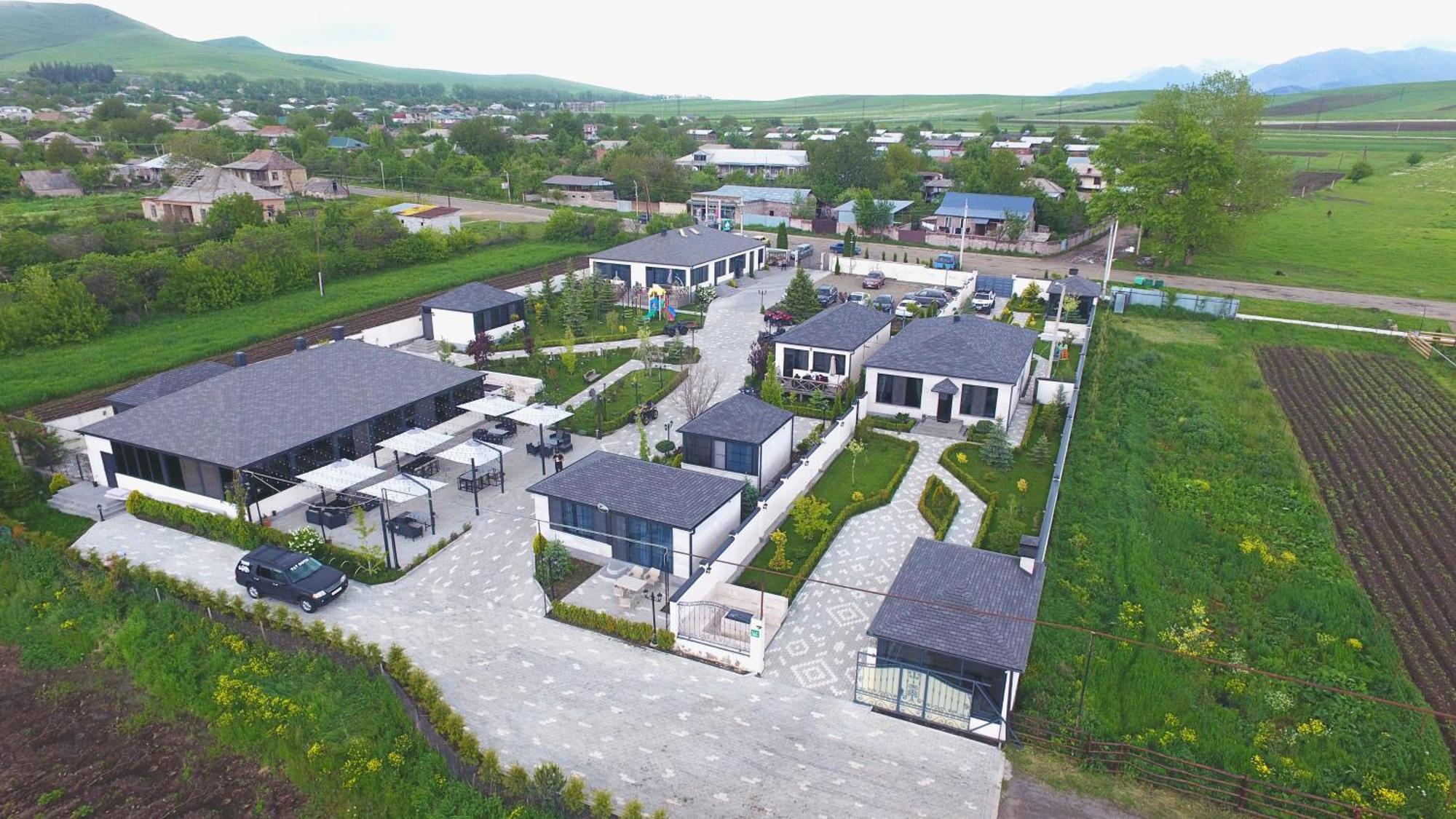 V&V Hotel Gyulagarak Dış mekan fotoğraf